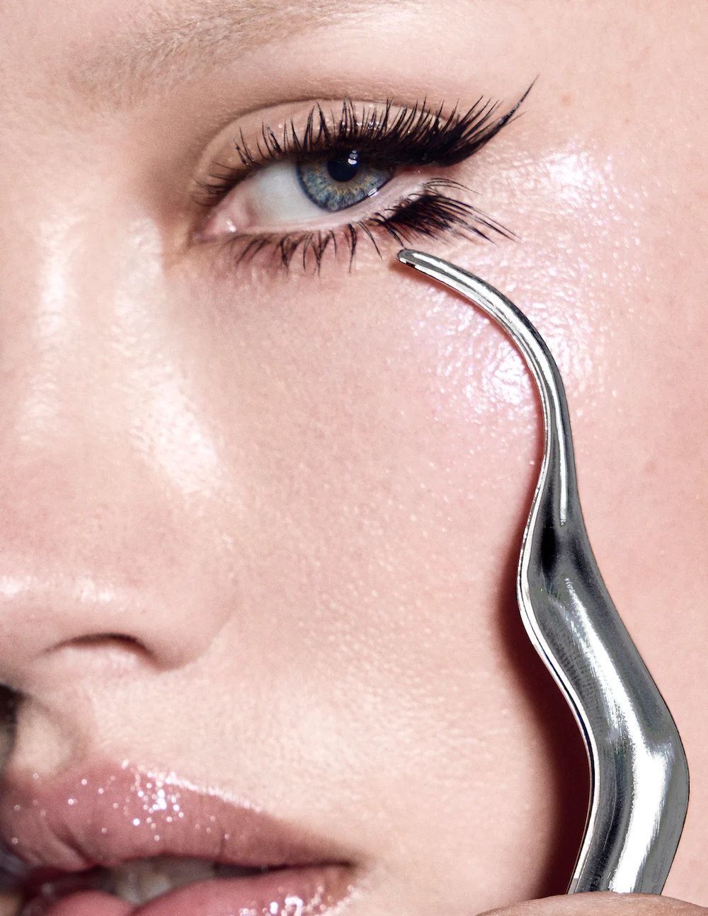 Isamaya x Lashify Luxe Kit - Image 6